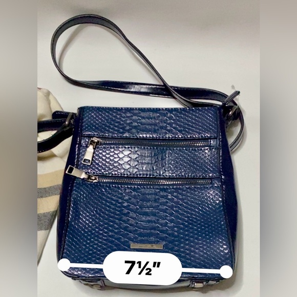 🦋Simply Noelle, Crossbody bag,snakeskin design, excellent condition🦋#NOELLE - Picture 15 of 15